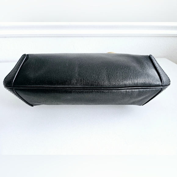 Gucci Horsebit Black Leather Shoulder Bag - Picture 4 of 11